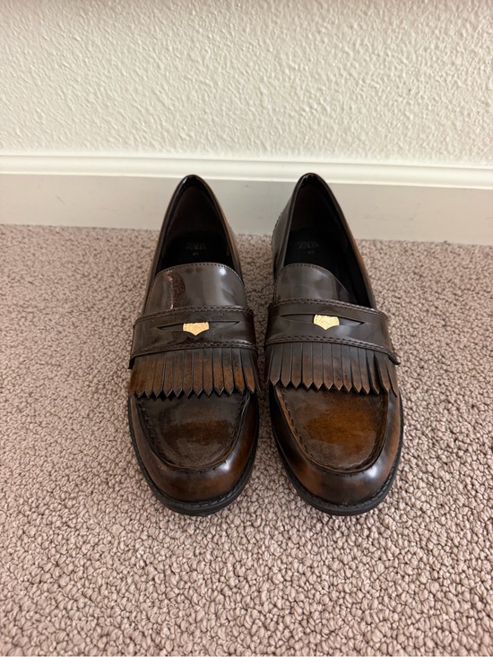 Zara Shoes - Zara Brown Leather Kiltie Loafers with Gold Accent